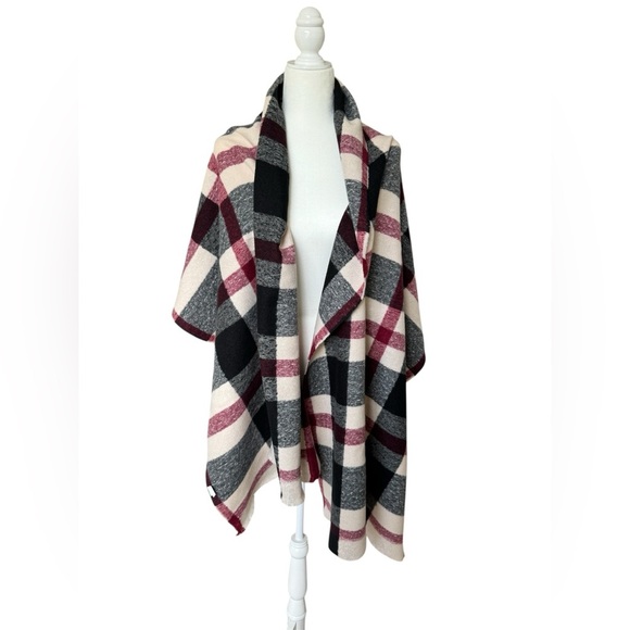 Plaid Oversized Blanket Scarf - Picture 1 of 4